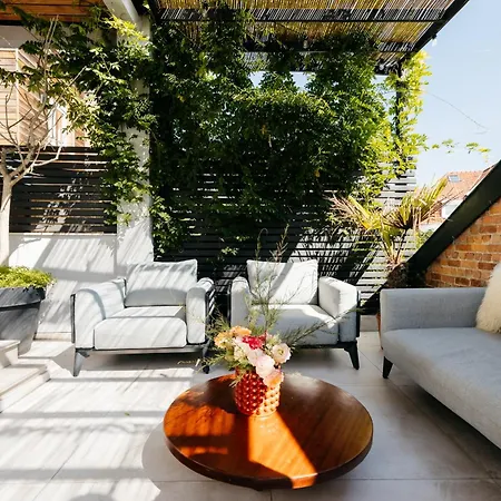 The Edgewater - Park View Ναμούρ