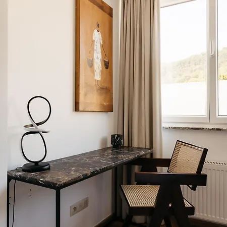 The Edgewater - Park View 那慕尔