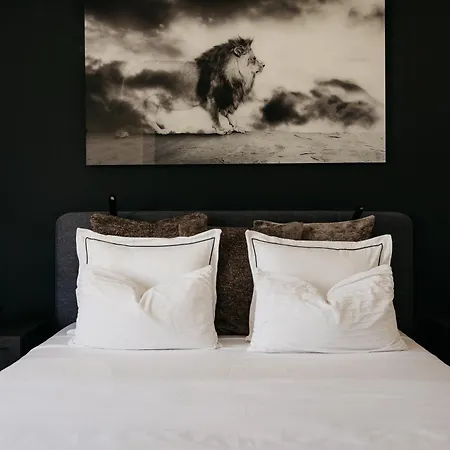 The Edgewater - Park View 那慕尔