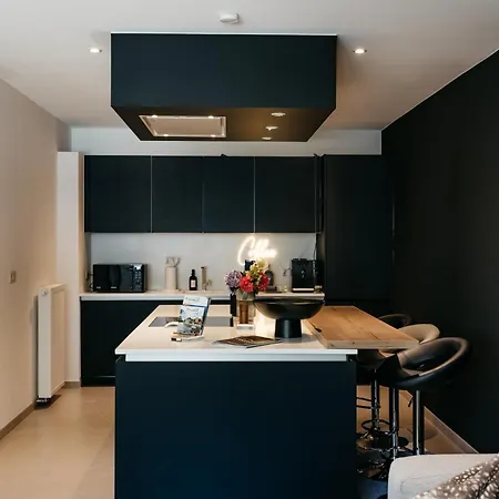 Апартаменты The Edgewater - Park View *